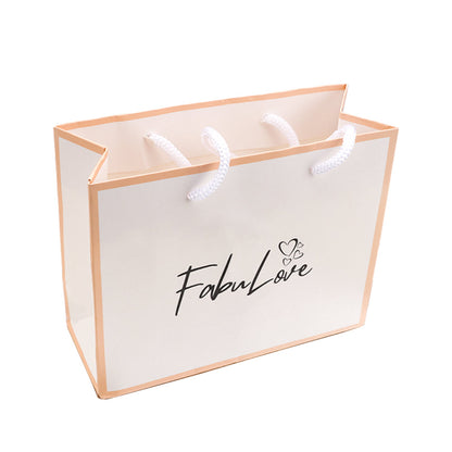 Boîte cadeau rose éternelle